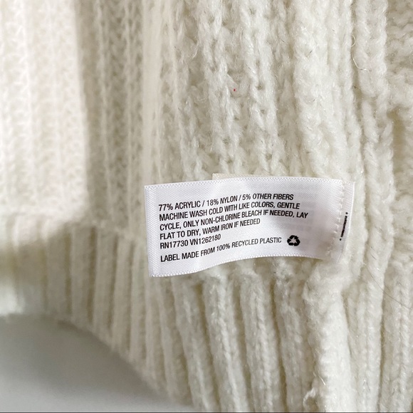 Cable Knit Cardigan - Picture 4 of 7